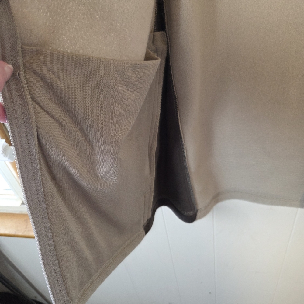 Columbia Steens Mountain Fleece Tan Black Zip Vest Size Large Tall - Picture 12 of 15